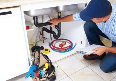 Emergency-Plumbing-Leak-Fixes
